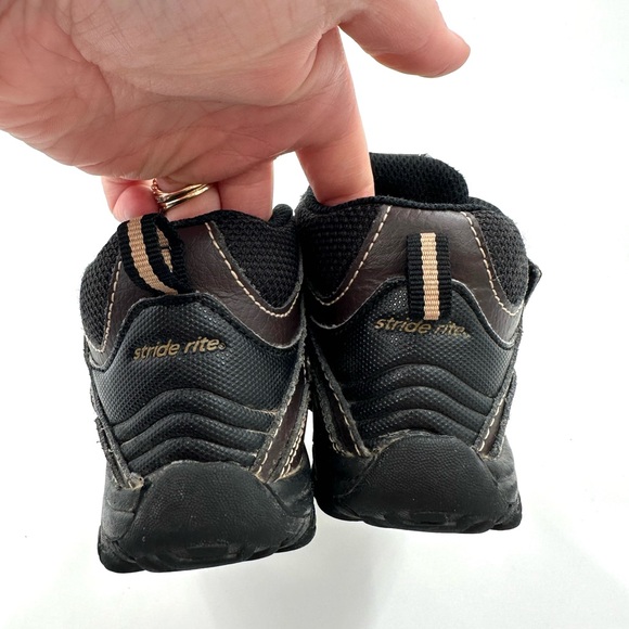 Stride Rite Rugged Ritchie Velcro Boots - Picture 8 of 9